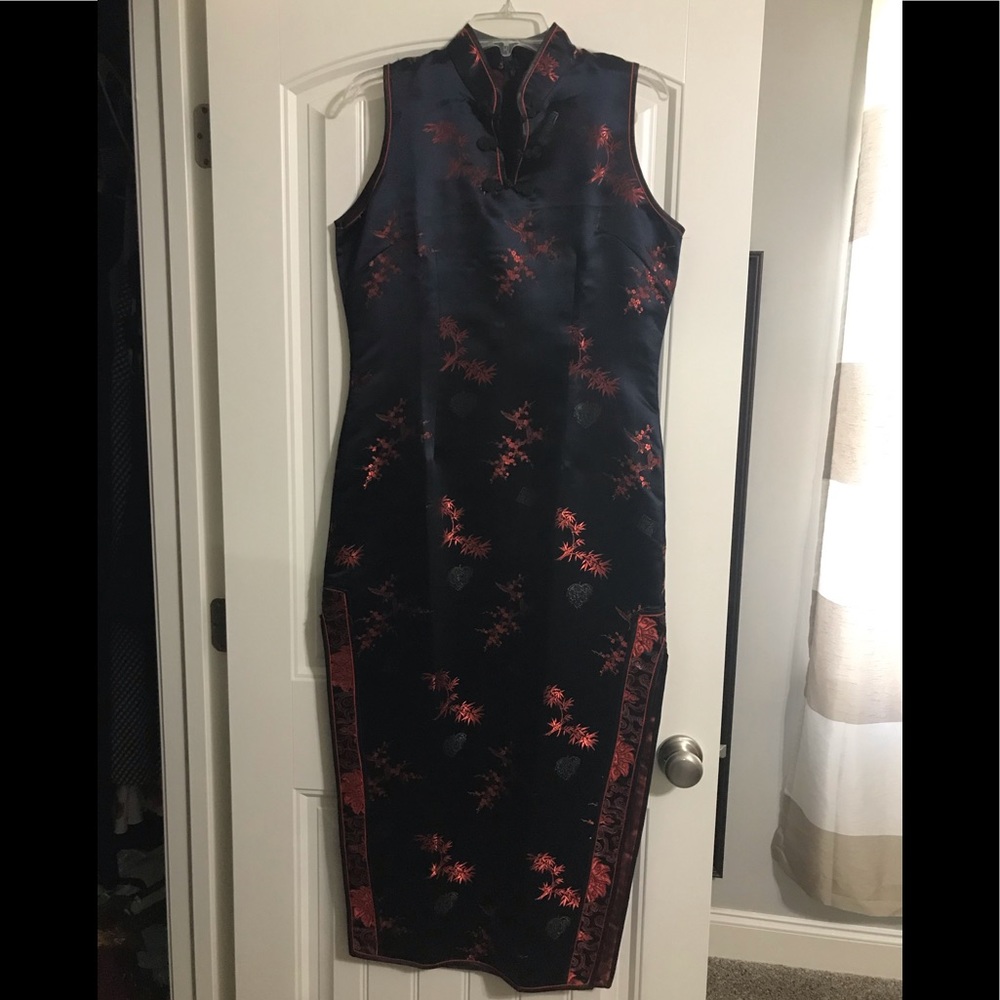 Vintage Uahong Mei Dress